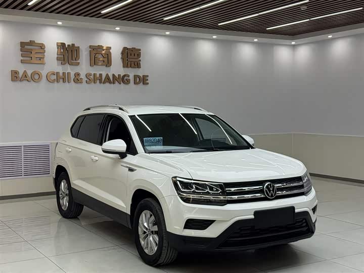 Фото 3 - Volkswagen Tharu