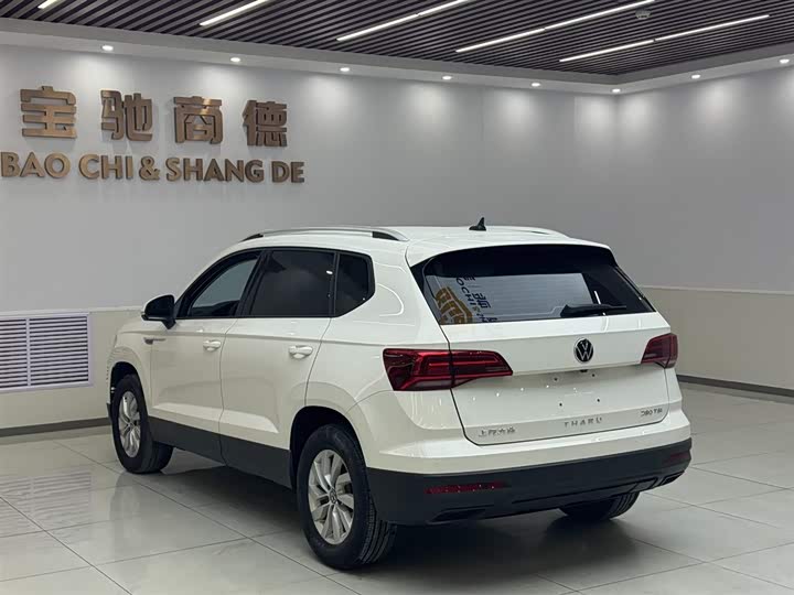 Фото 6 - Volkswagen Tharu