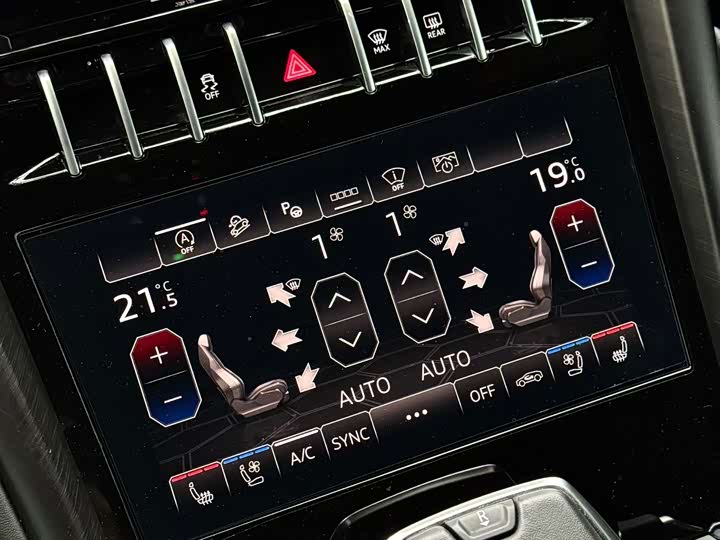 Фото 7 - Lamborghini Urus