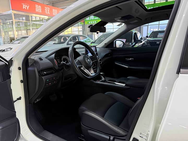 Фото 7 - Nissan Sylphy