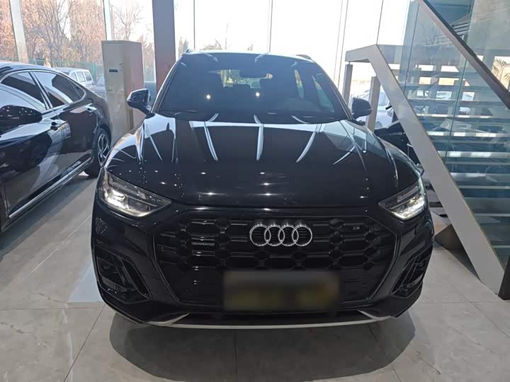 Фото 3 - Audi Q5L