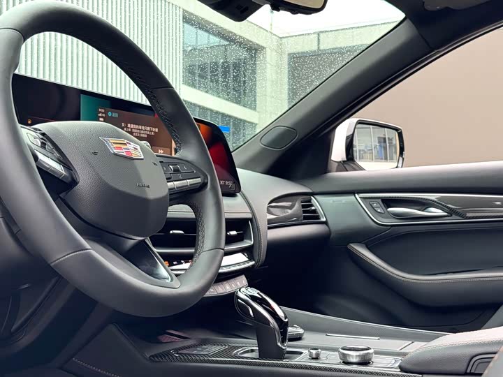 Фото 4 - Cadillac CT5