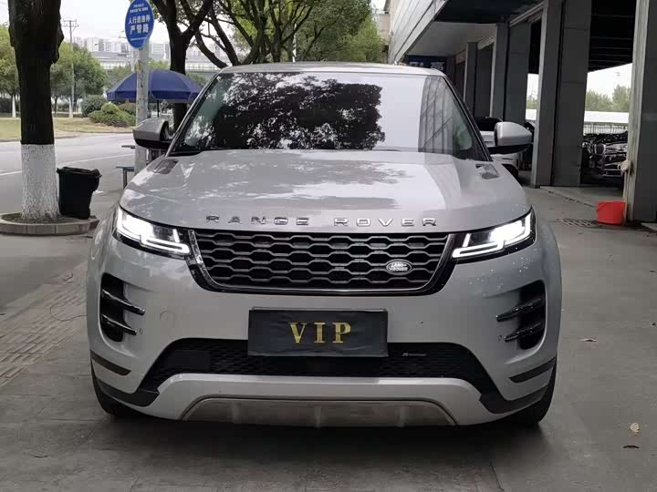 Фото 2 - Land Rover Range Rover Evoque L
