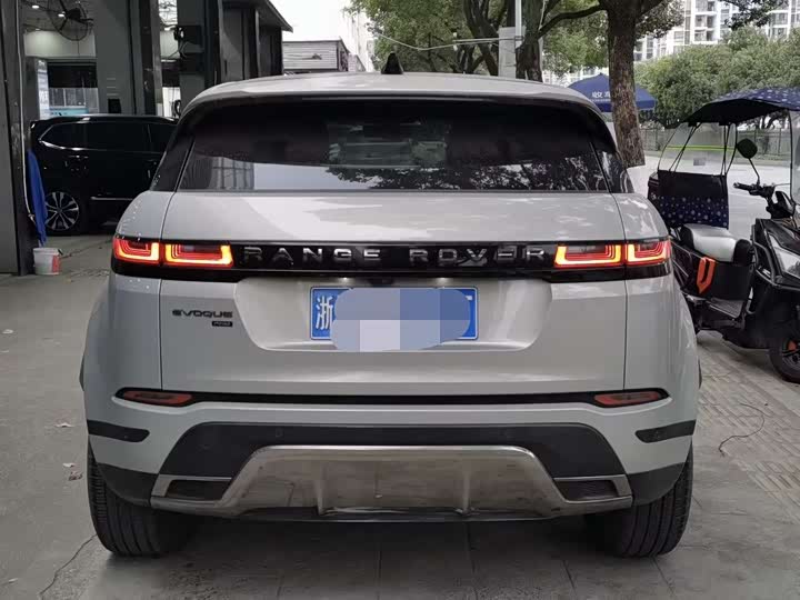 Фото 4 - Land Rover Range Rover Evoque L