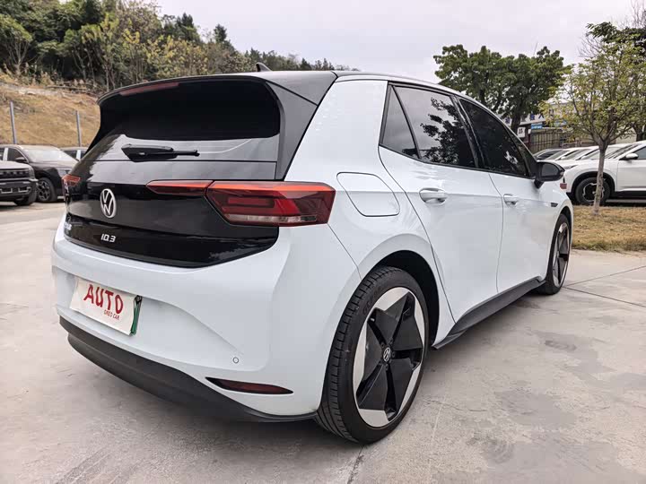 Фото 4 - Volkswagen ID.3