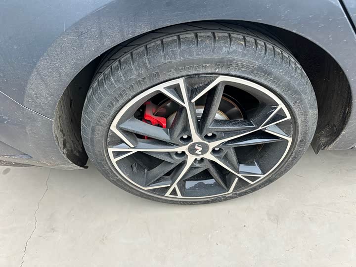 Фото 3 - Hyundai Lafesta