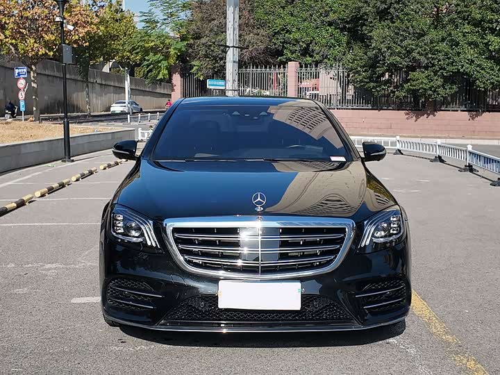 Фото 1 - Mercedes-Benz S-Class