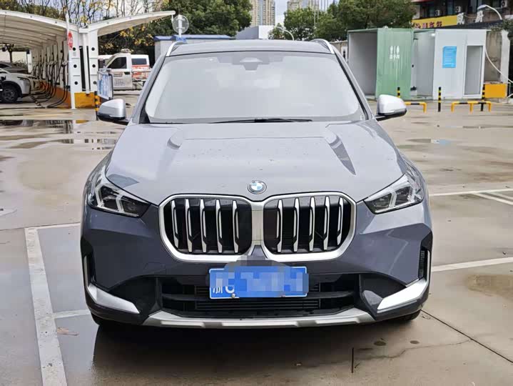 Фото 2 - BMW X1