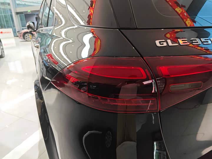 Фото 5 - Mercedes-Benz GLE-Class