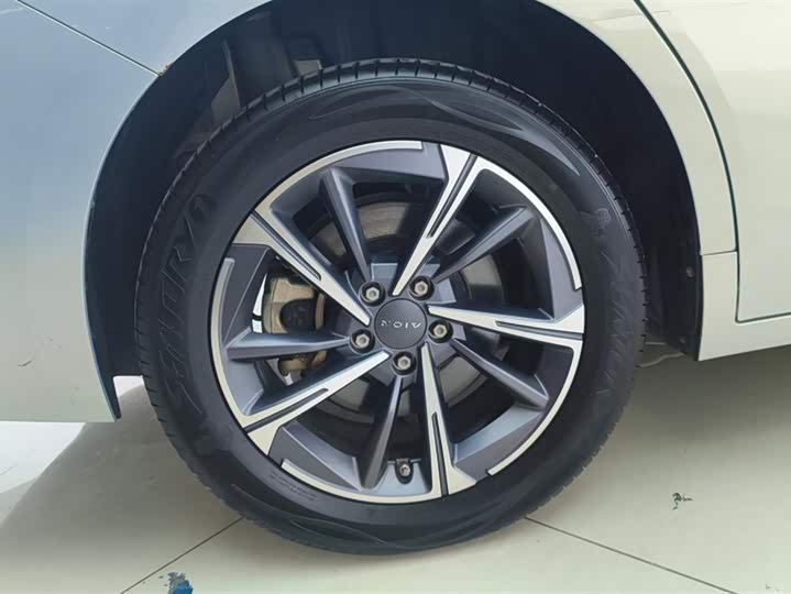 Фото 6 - GAC Aion S Max