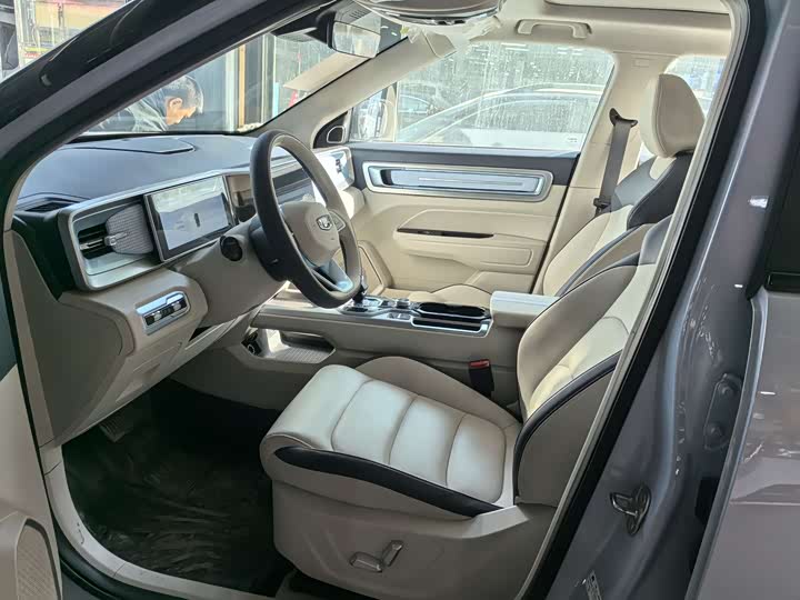 Фото 7 - Geely Icon