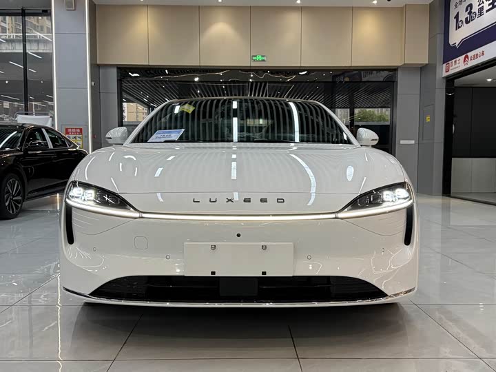 Фото 2 - Luxeed S7