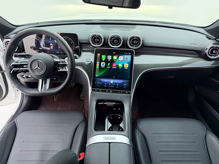 Фото 8 - Mercedes-Benz C-Class