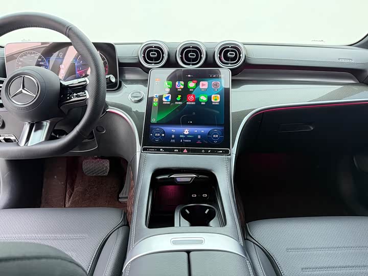 Фото 9 - Mercedes-Benz C-Class