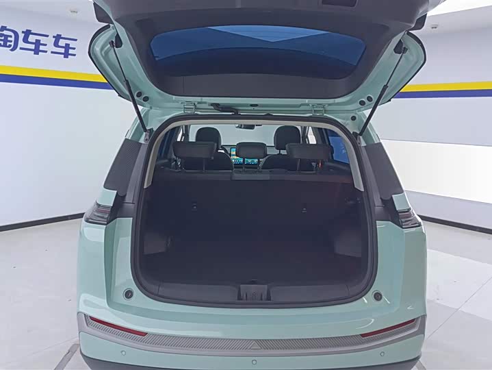 Фото 4 - GAC Aion Y