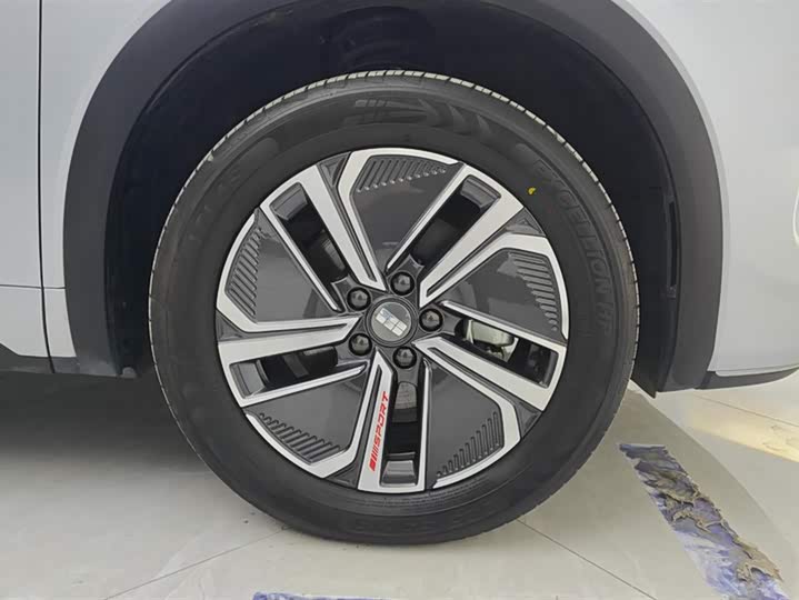 Фото 6 - Geely Galaxy Starship 7