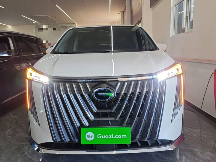 Фото 3 - GAC Trumpchi M8