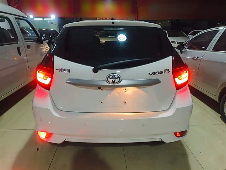 Фото 6 - Toyota Vios FS