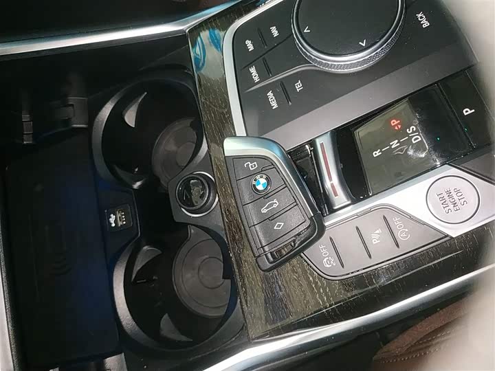 Фото 9 - BMW 3 Series