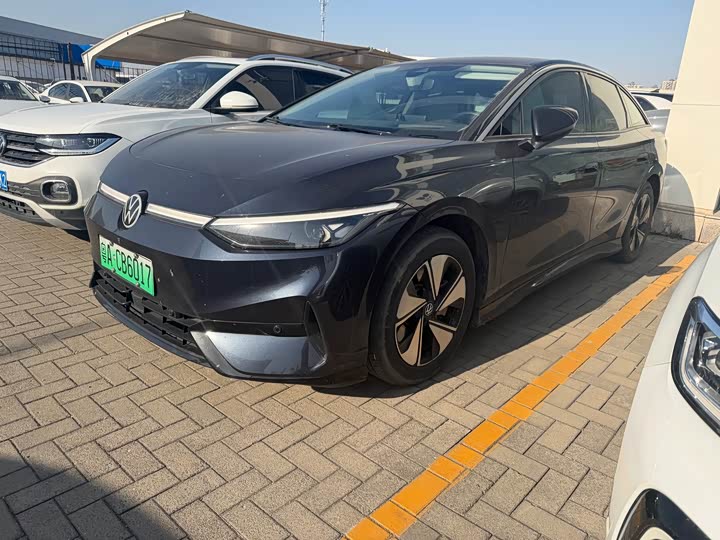 Фото 1 - Volkswagen ID.7 Vizzion