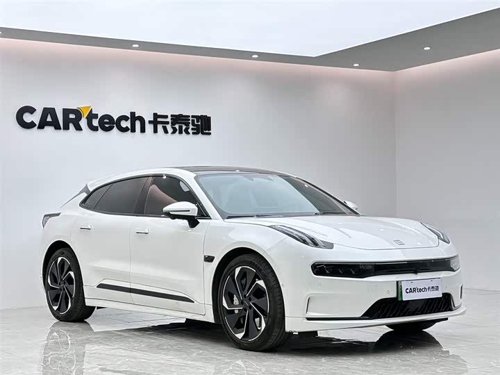 Фото 6 - Zeekr 001