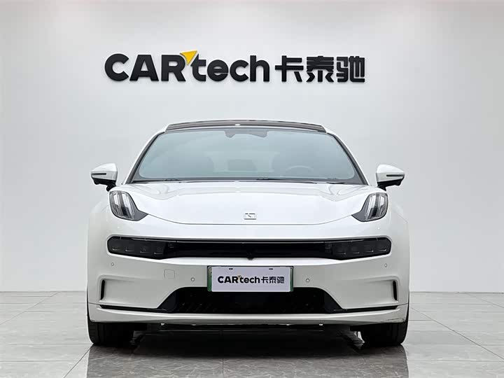 Фото 7 - Zeekr 001