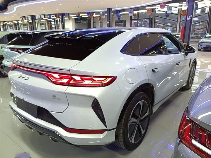 Фото 7 - BYD Song L