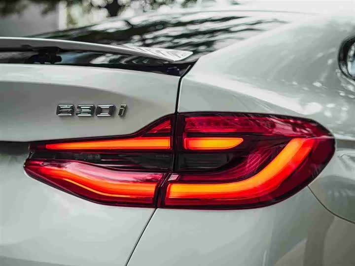 Фото 7 - BMW 6 Series GT