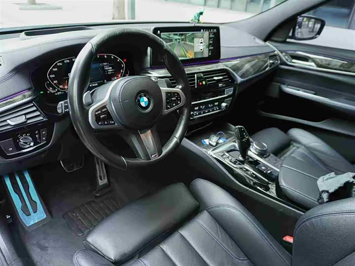 Фото 9 - BMW 6 Series GT