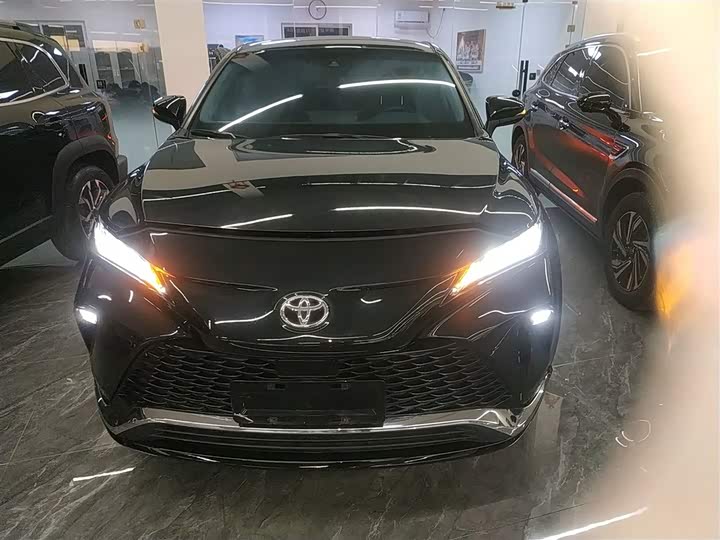 Фото 3 - Toyota Venza