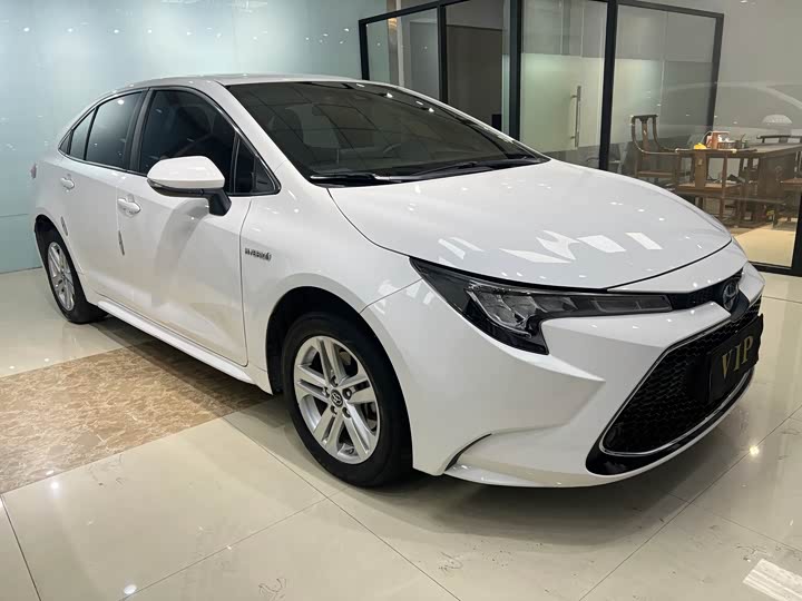 Фото 3 - Toyota Levin