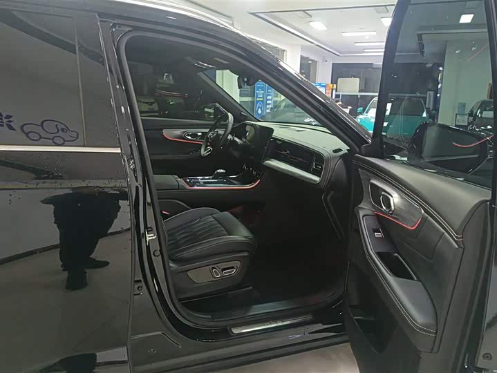 Фото 8 - GAC Trumpchi GS8