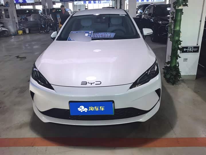 Фото 2 - BYD Seal 05 DM-i Hybrid