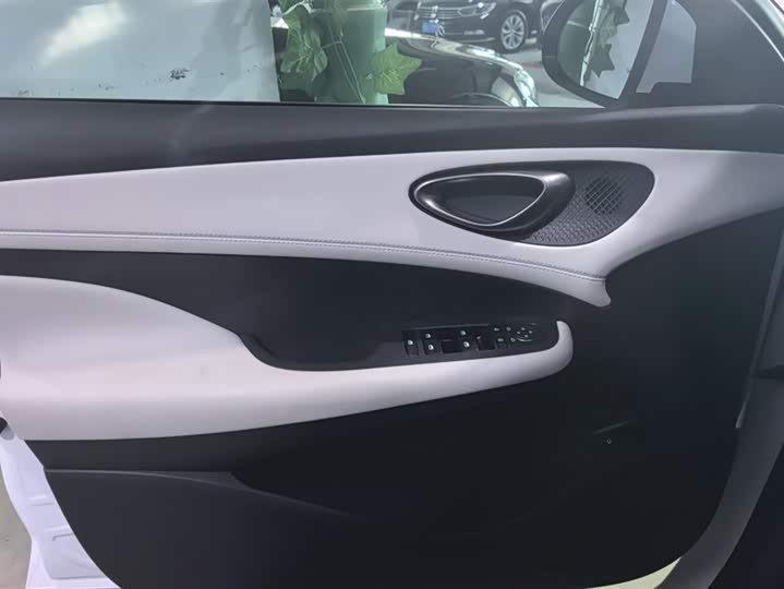 Фото 7 - BYD Seal 05 DM-i Hybrid