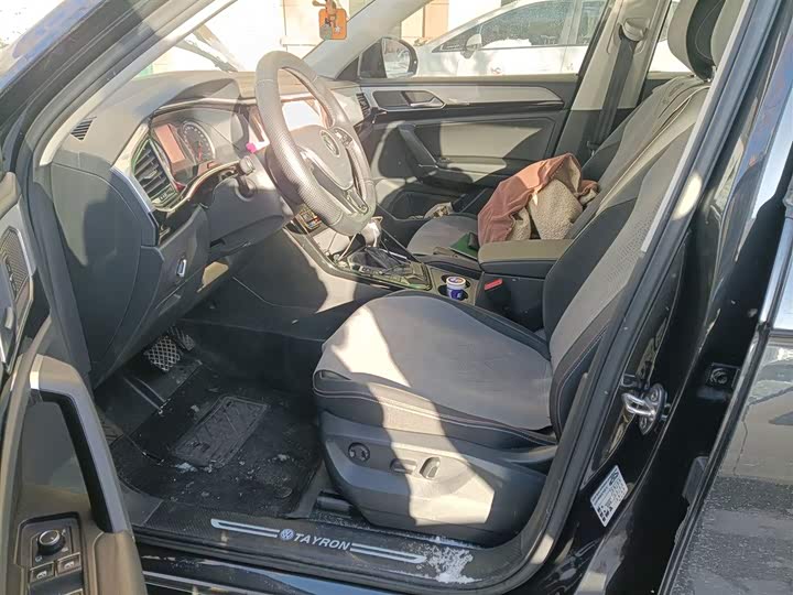 Фото 8 - Volkswagen Tayron