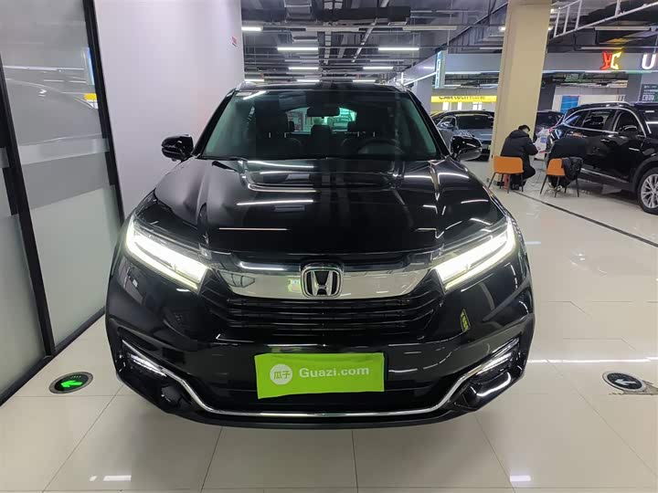 Фото 3 - Honda Avancier