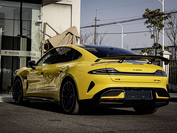 Фото 8 - Xiaomi SU7 Ultra