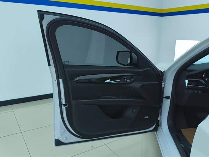 Фото 7 - Cadillac CT6