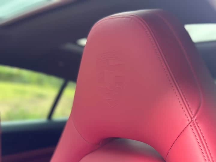 Фото 9 - Porsche Panamera