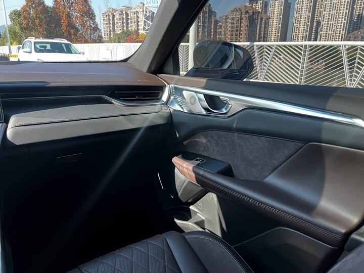 Фото 9 - Wey Mocha