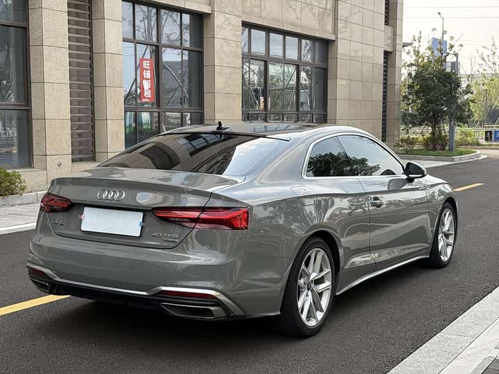 Фото 4 - Audi A5