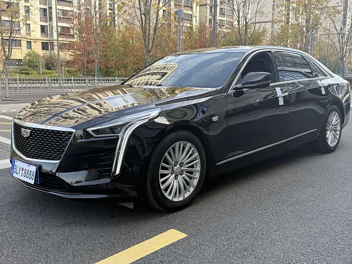 Фото 1 - Cadillac CT6