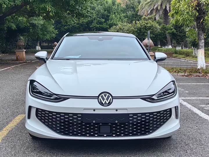 Фото 2 - Volkswagen Lamando L