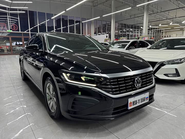 Фото 3 - Volkswagen Passat