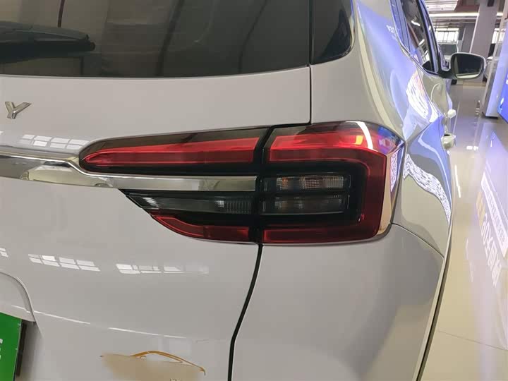 Фото 8 - Chery Tiggo 5x