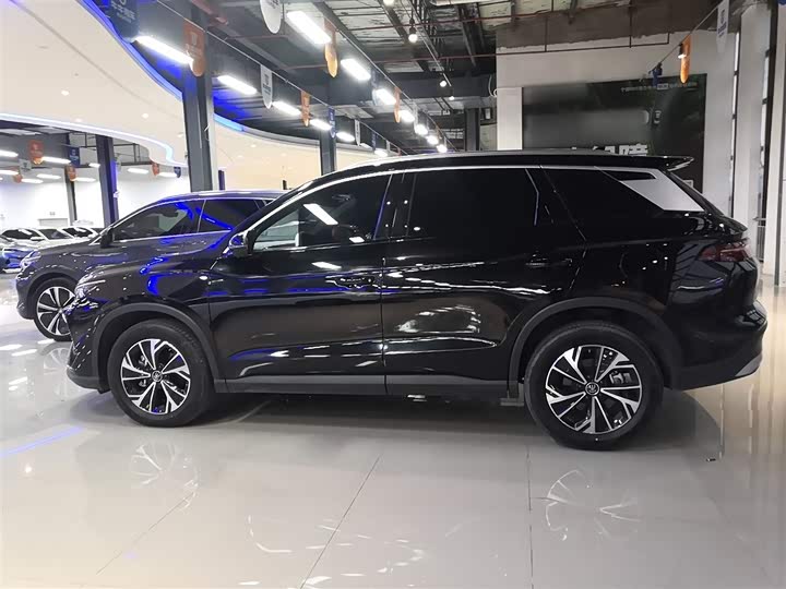 Фото 5 - BYD Song Pro Hybrid