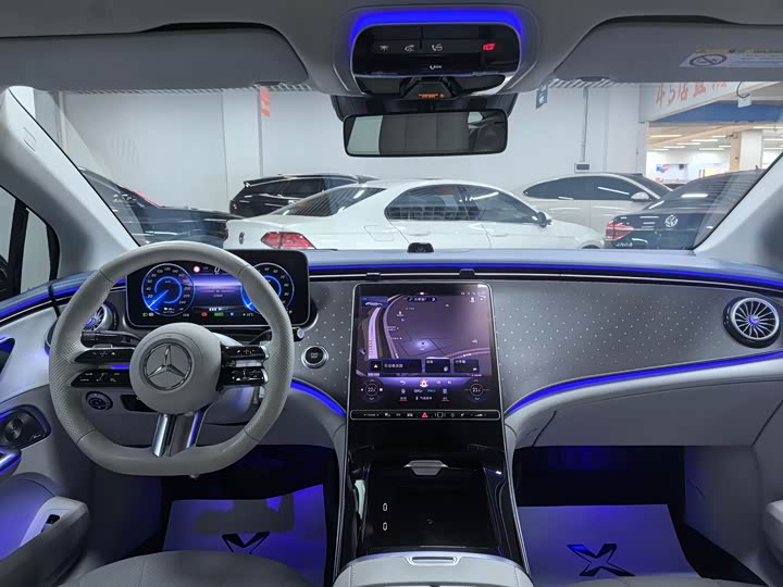 Фото 8 - Mercedes-Benz EQE