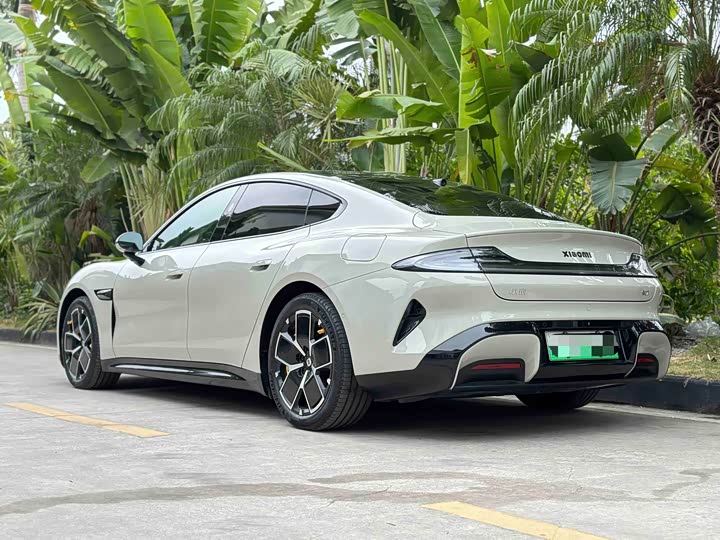 Фото 5 - Xiaomi SU7