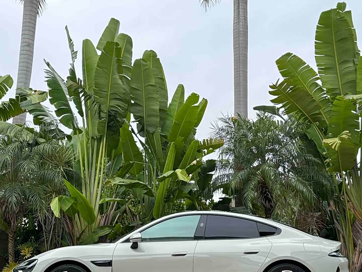 Фото 7 - Xiaomi SU7