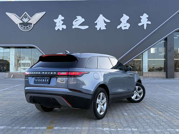 Фото 9 - Land Rover Range Rover Velar